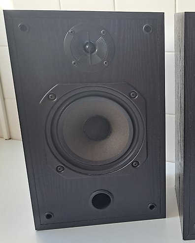 Highland Audio - Oran 4301 - Speaker set - auction online Highland Audio - Oran 4301 - Speaker set - auction online