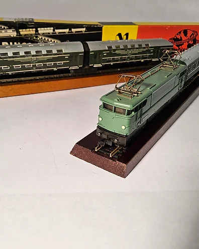 Fleischmann N - 7360 - Electric locomotive (1) - BB 15 001 - SNCF - auction  online Catawiki