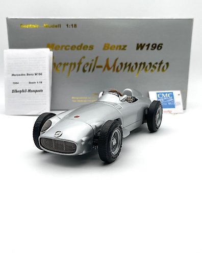 CMC 1:18 - Model car - Mercedes-Benz W196 Monoposto - auction