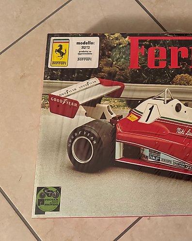 Rosso 1:12 - Model kit - Honda NSX - Includes NSX-R Transkit