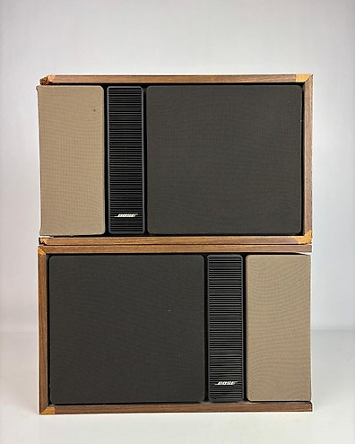 Bose - 301 - Music Monitor Series 2 - Direct/Reflecting