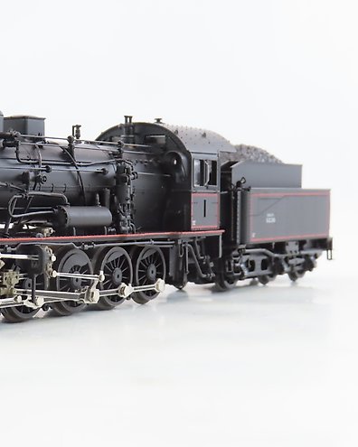 Roco H0 - 43290 - Steam locomotive with tender (1) - BR 150
