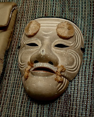 Wooden Noh Mask　木製能面 Wooden Noh Mask 木製能面