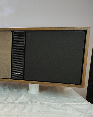 Bose - 301 - Music Monitor Series 2 - Direct/Reflecting