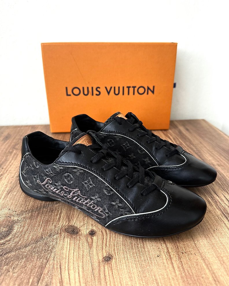 Louis Vuitton - Damier Leather Sneakers - Sneakers - Size: - Catawiki