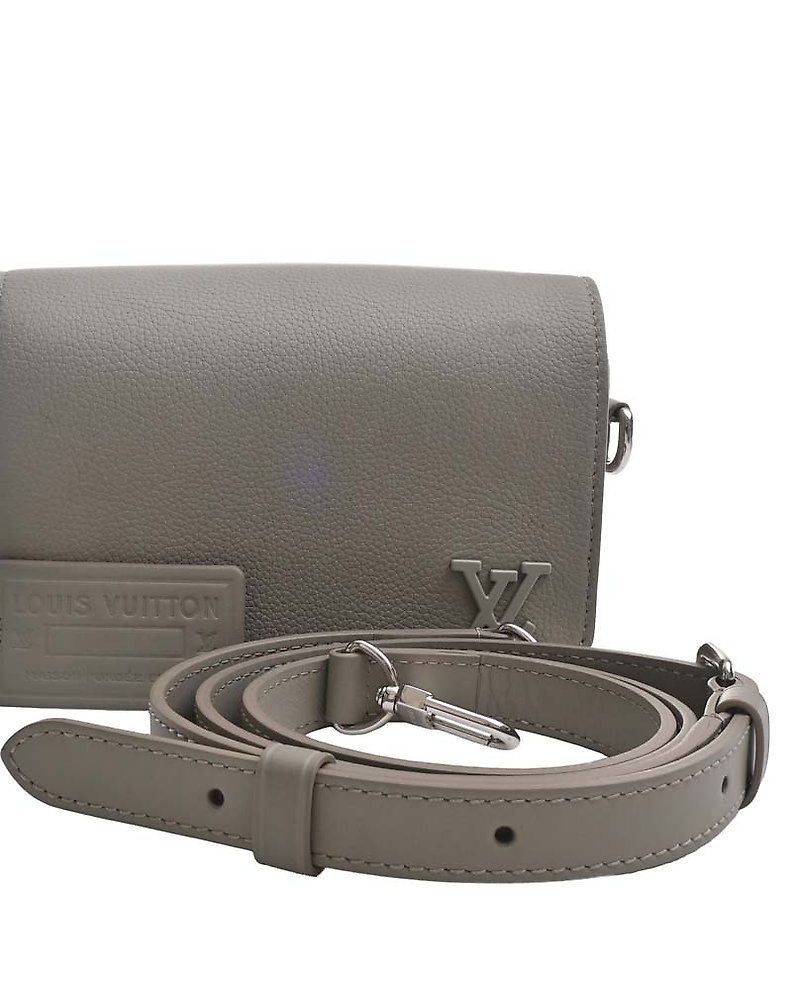 Louis Vuitton - Damier Graphite Alpha Wearable Wallet - - Catawiki
