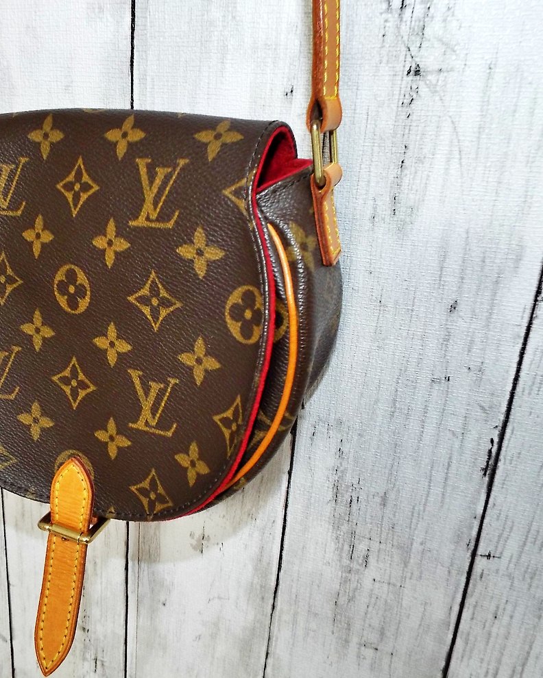Louis Vuitton - Chantilly Crossbody bag - Catawiki
