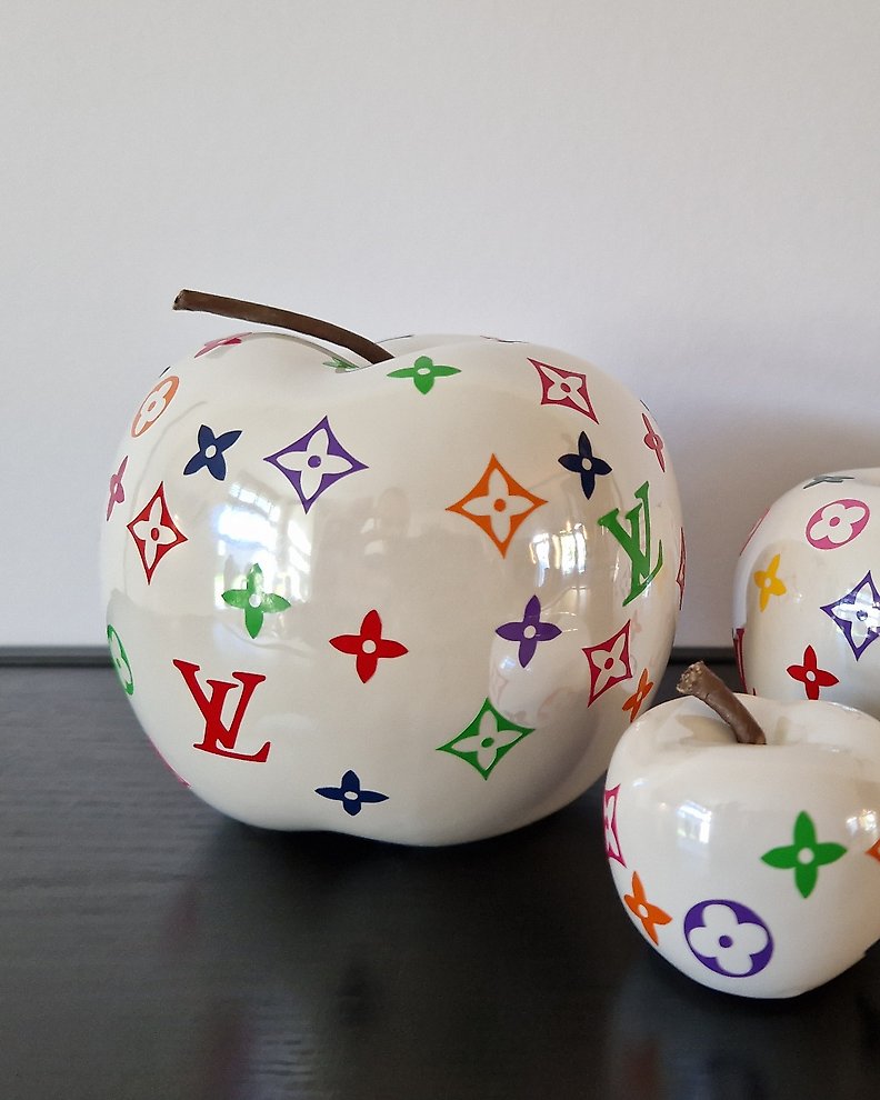 Louis Vuitton soccer ball - Catawiki