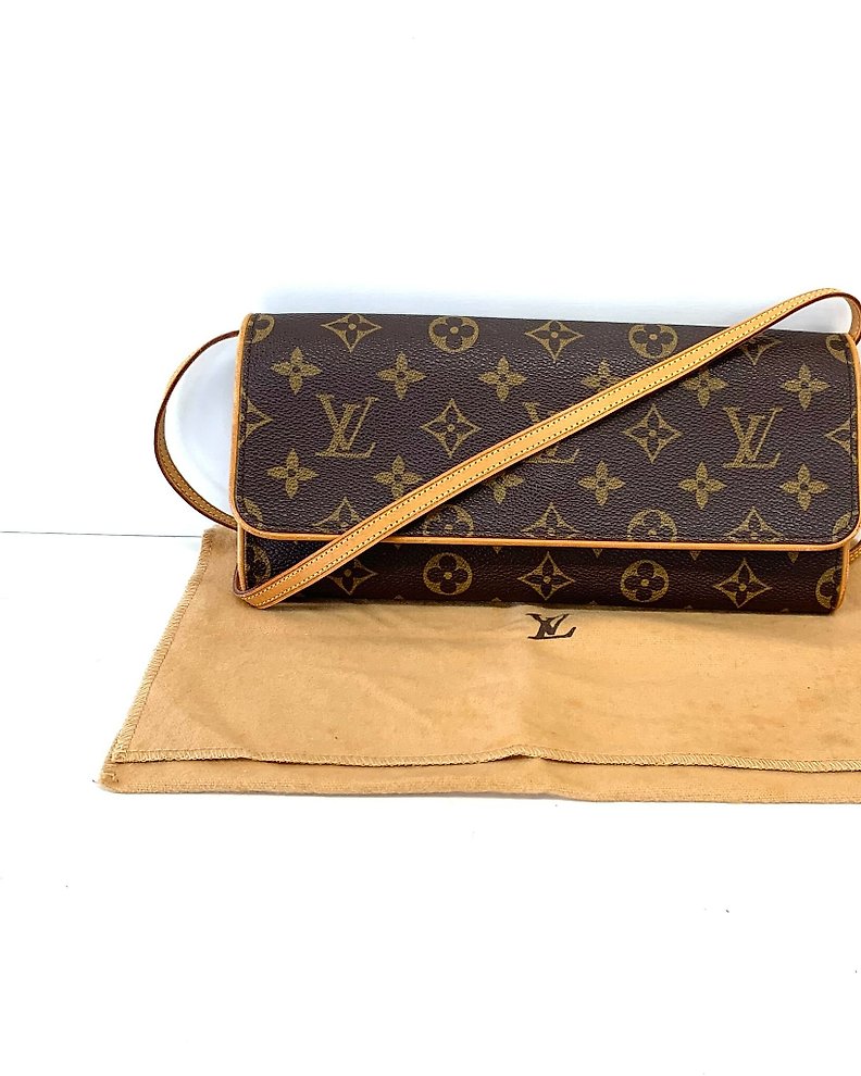 Louis Vuitton - Pochette Marly Bandouliere Bag - Catawiki