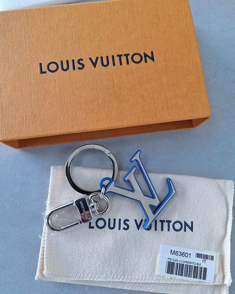 Louis Vuitton - Cufflinks - Catawiki