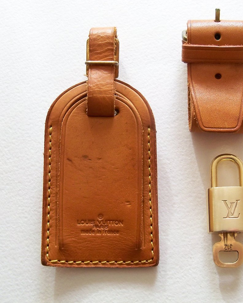 Louis Vuitton - Denim Pochette Cles - Accessory - Catawiki