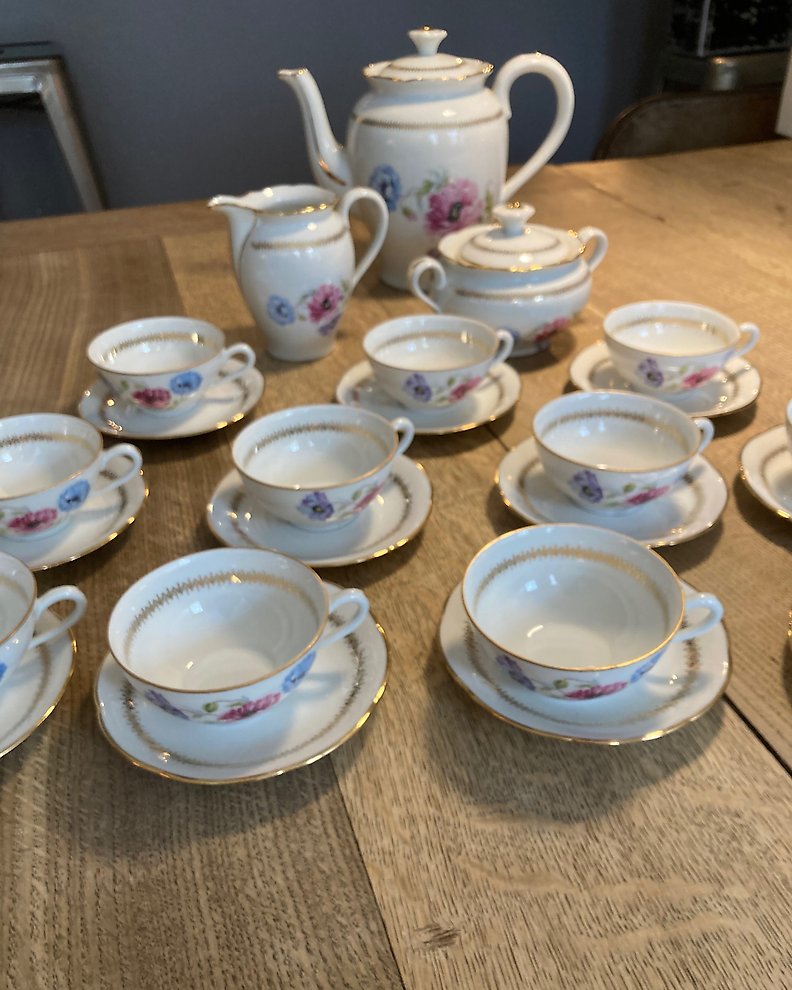 Louis Vuitton - Coffee and Tea set - Porcelain - Catawiki