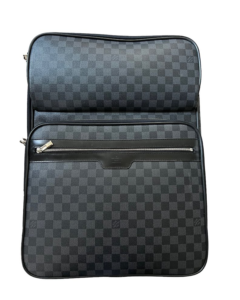 Louis Vuitton - Trolley Pegase 45 Vernis - Trolley suitcase - Catawiki