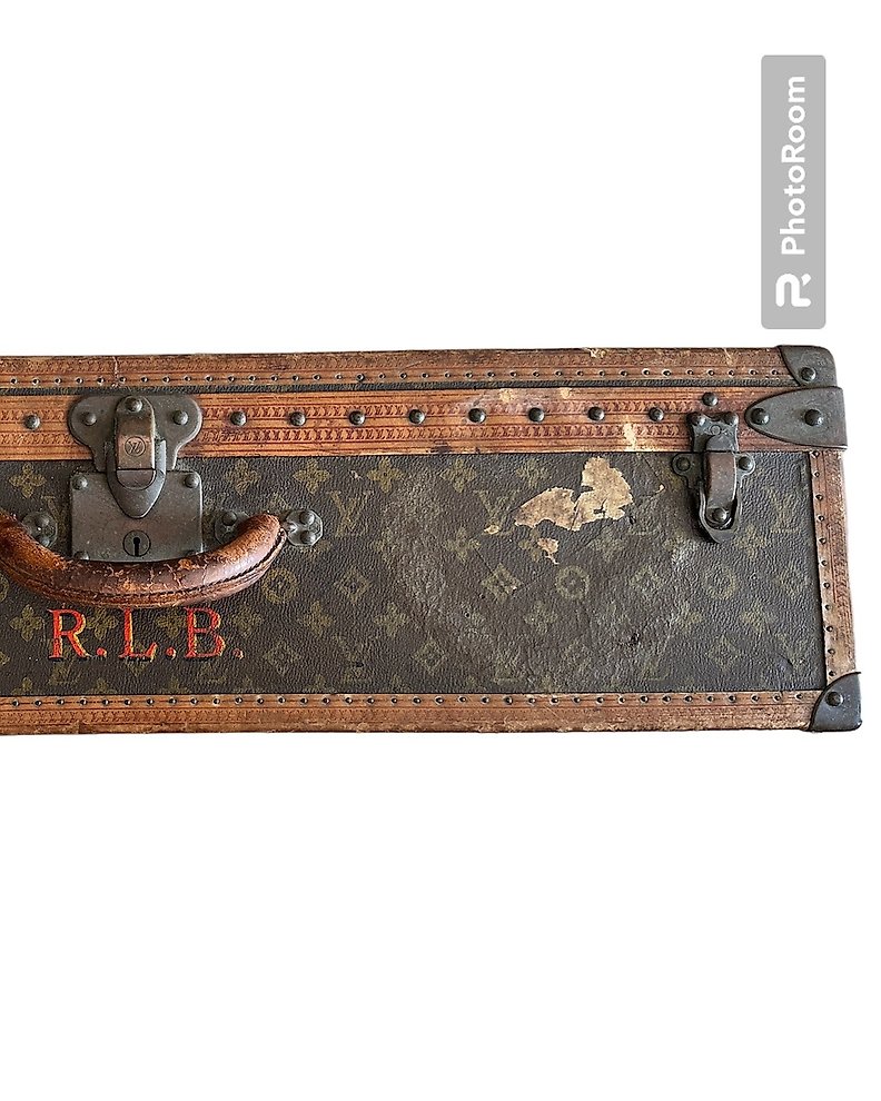 Antique Rare Huge Louis Vuitton suitcase - Catawiki