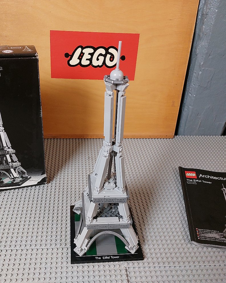 LEGO Architecture 21019 - Torre Eiffel : : Giochi e giocattoli