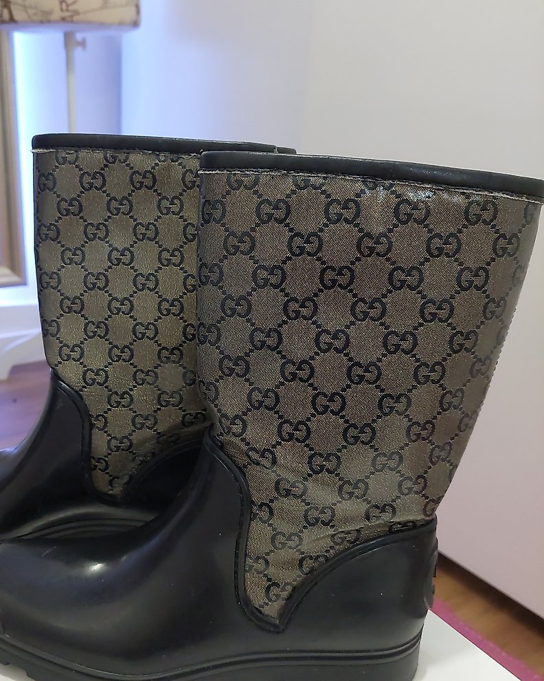 Fendi Stivali di gomma Misura Shoes EU 39 Catawiki
