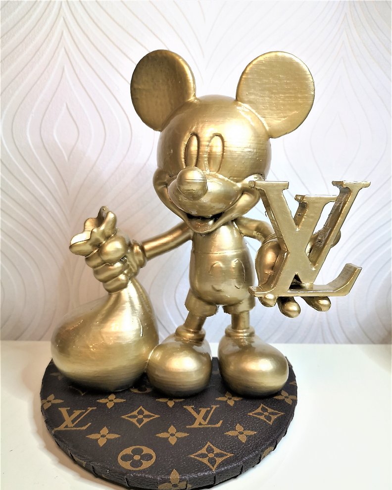 New'Artsy X - Minnie Mouse Louis Vuitton - Catawiki