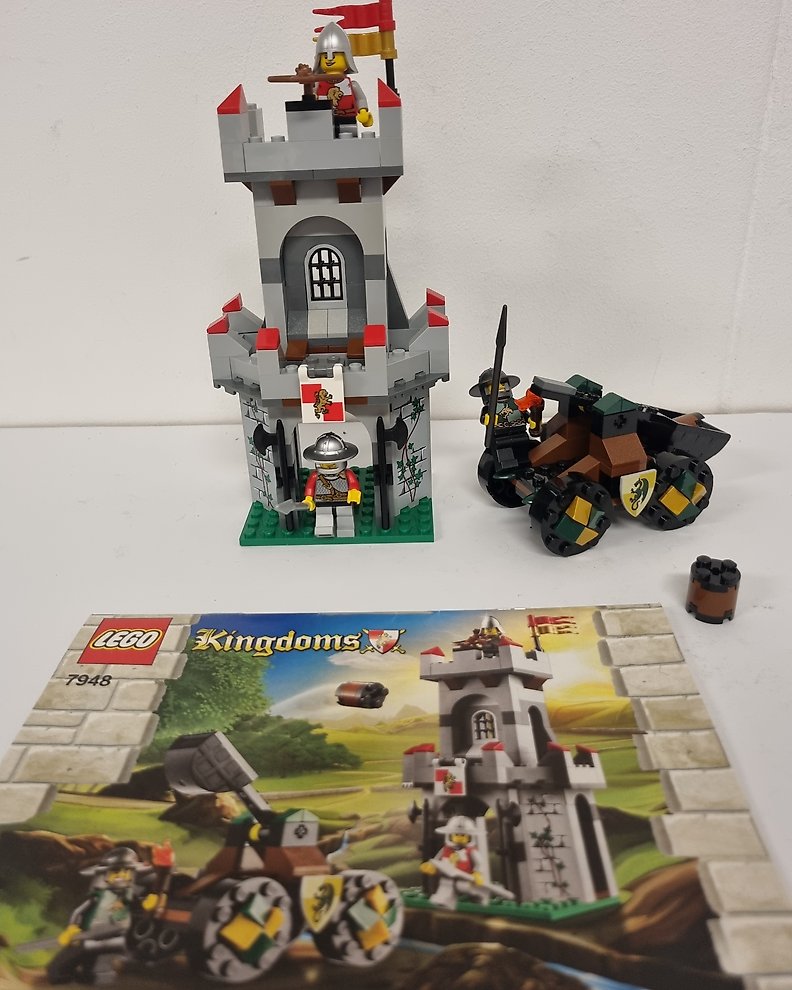 LEGO - Castle - - Outpost Attack - - Catawiki