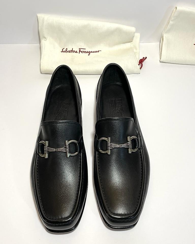 Salvatore Ferragamo - Loafers - Size: Shoes / EU 43.5 - Catawiki