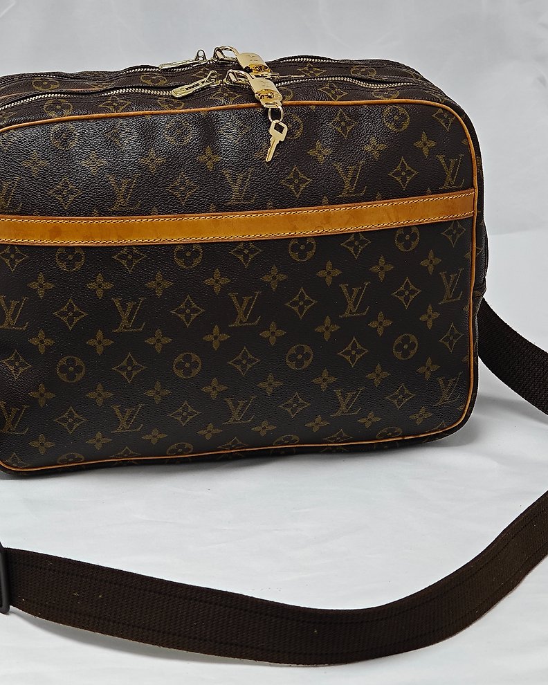 Louis Vuitton, Bags, Louis Vuitton Reporter Gm Monogram Canvas Shoulder  Bag
