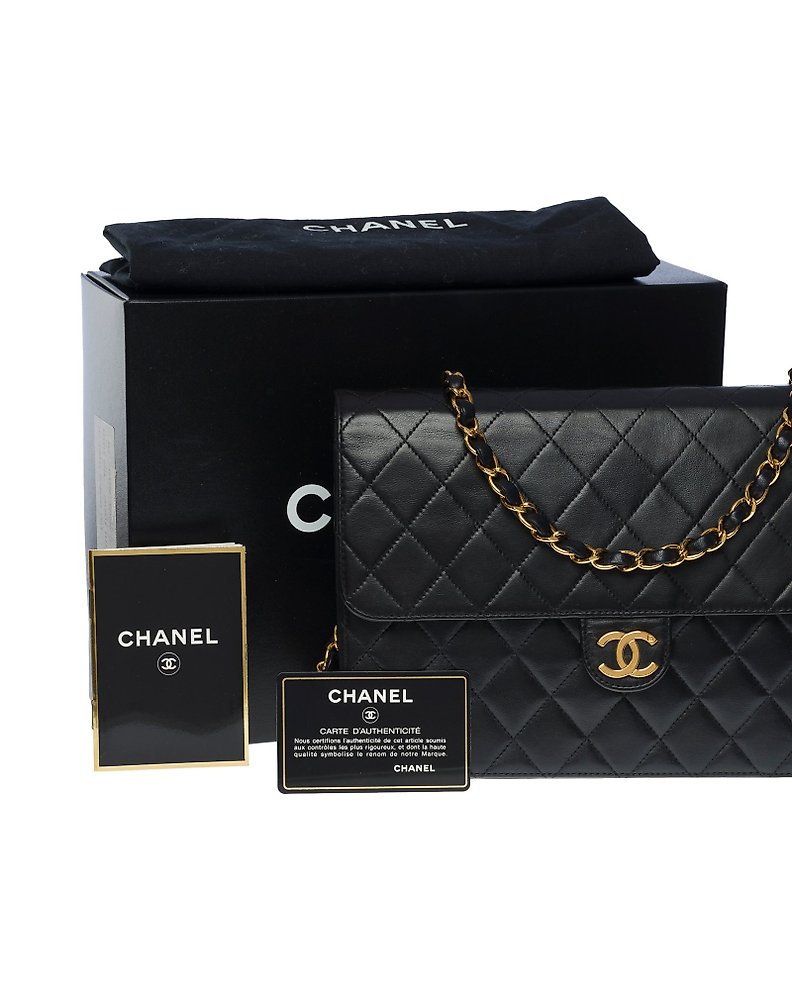 Chanel - Vintage '70s Single Flap Bag in Classic Black - Catawiki