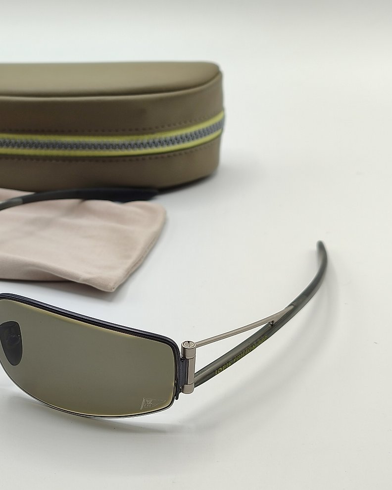 Louis Vuitton Limited Lv Cup Shield Sunglasses Auction