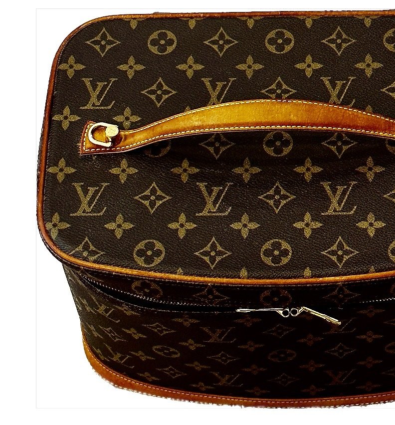 Coffre Louis Vuitton n° 049798 - Louis Vuitton chest n° - Catawiki