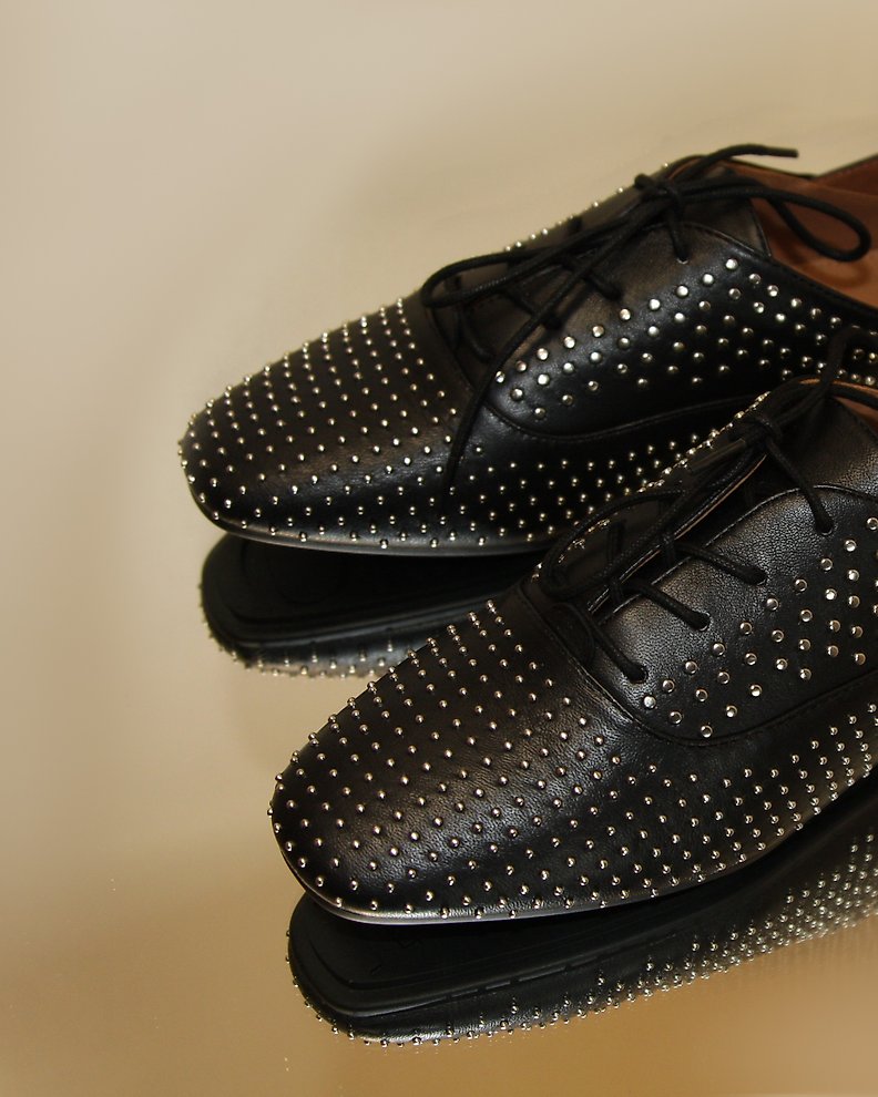 Louis Vuitton - Runaway Sneakers - Size: Shoes / EU 36 - Catawiki