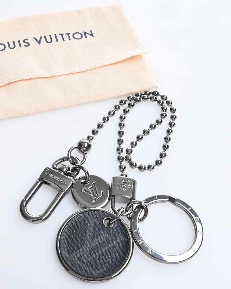 New LOUIS VUITTON Black Monogram Eclipse Porte Cles Dragonne Keychain Bag  Strap