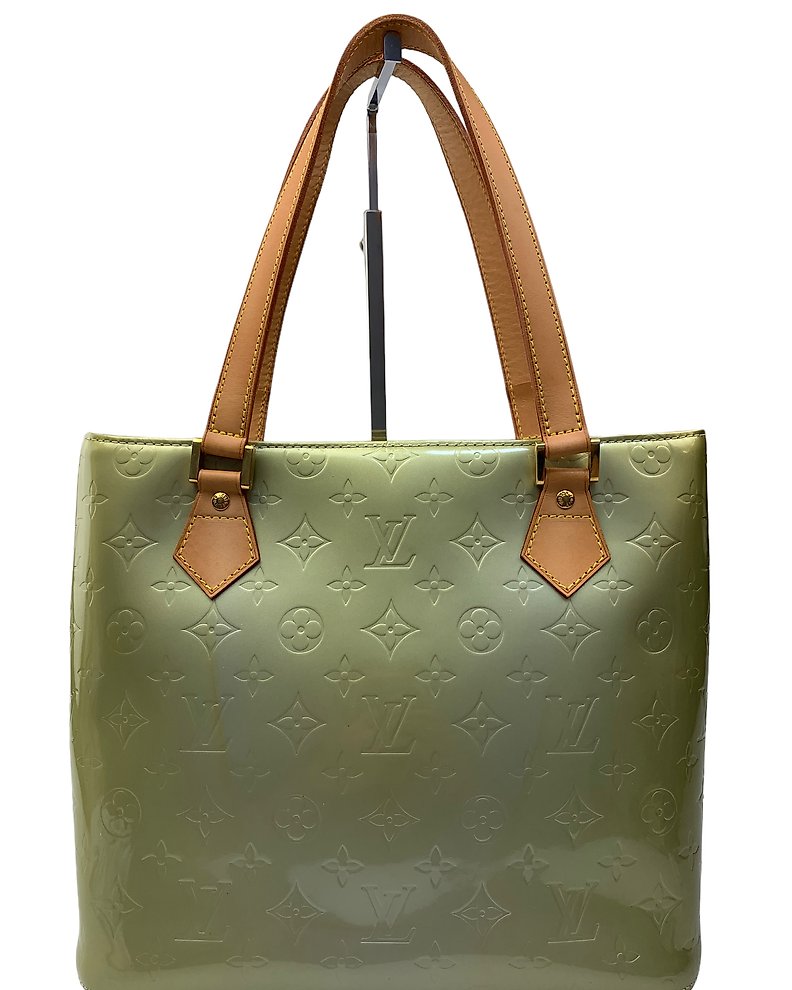 Louis Vuitton Louis Vuitton Lexington Green Vernis Leather Hand Bag