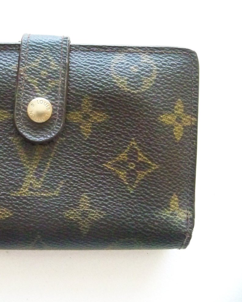 Sold at Auction: Louis Vuitton, Louis Vuitton, a monogram pen case GM, f
