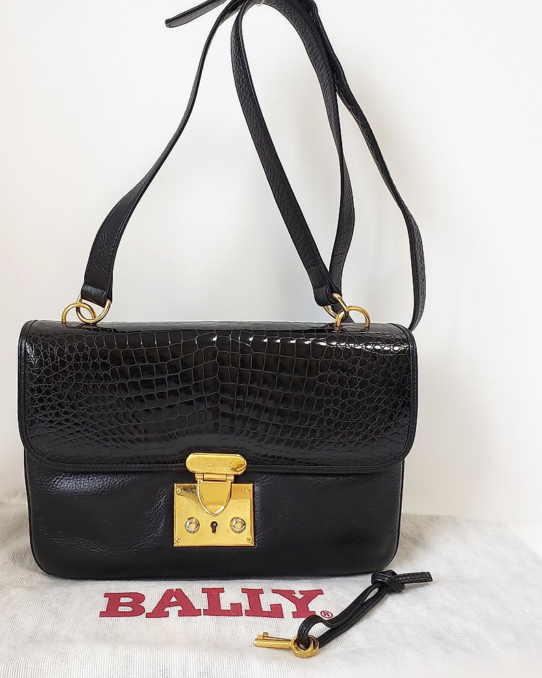 Bally - Vintage quilted leather - Shoulder bag - Catawiki