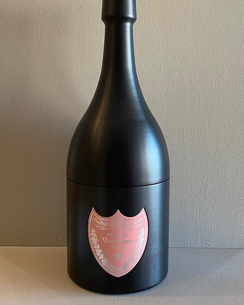 Dom Perignon Logo Shaped luminous Led bottle holder 46 x - Catawiki