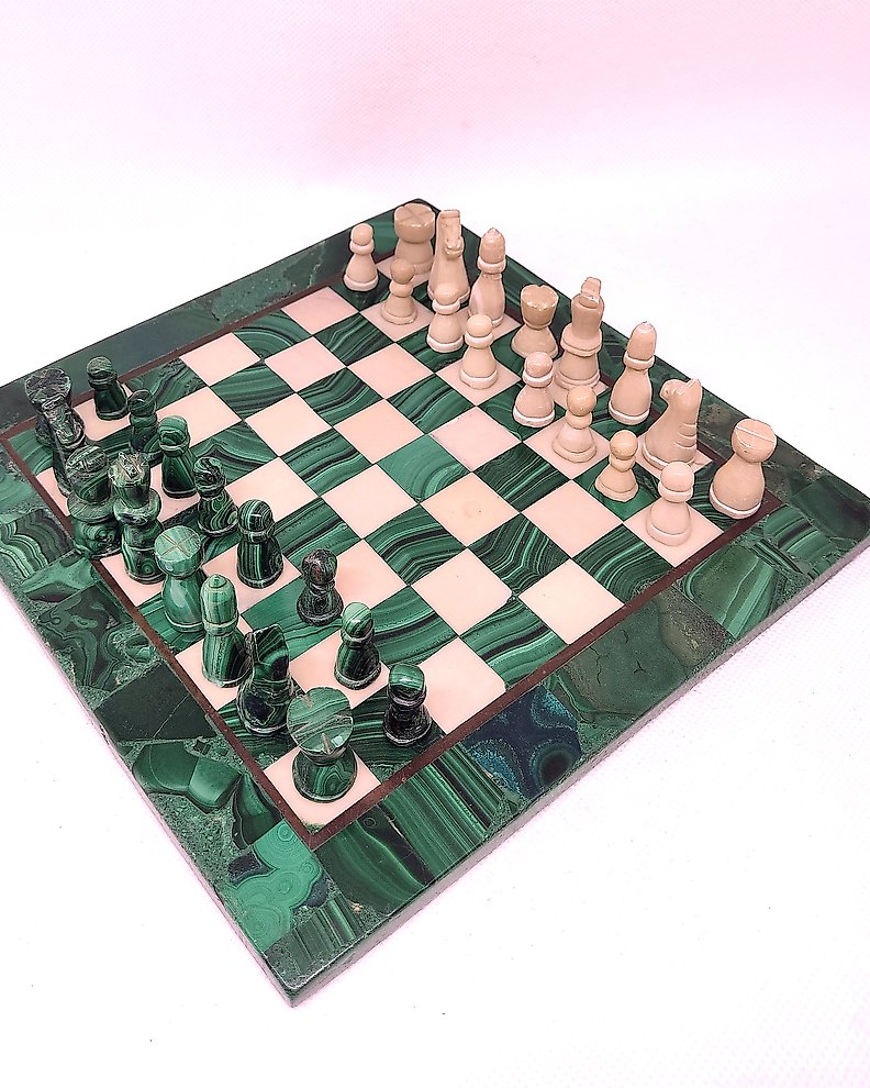 Chess set - Malachite and Marble - Catawiki