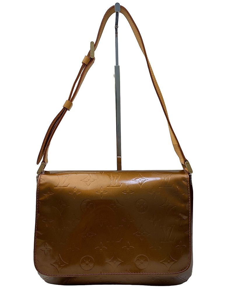 Louis Vuitton, Bags, Authentic Louis Vuitton Monogram Vernis Thompson  Street Shoulder Crossbody