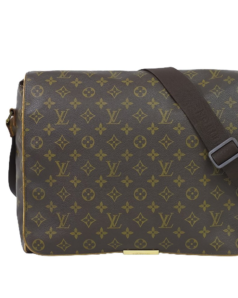 Sold at Auction: Louis Vuitton, LOUIS VUITTON Sac Bosphore, Messenger-Bag