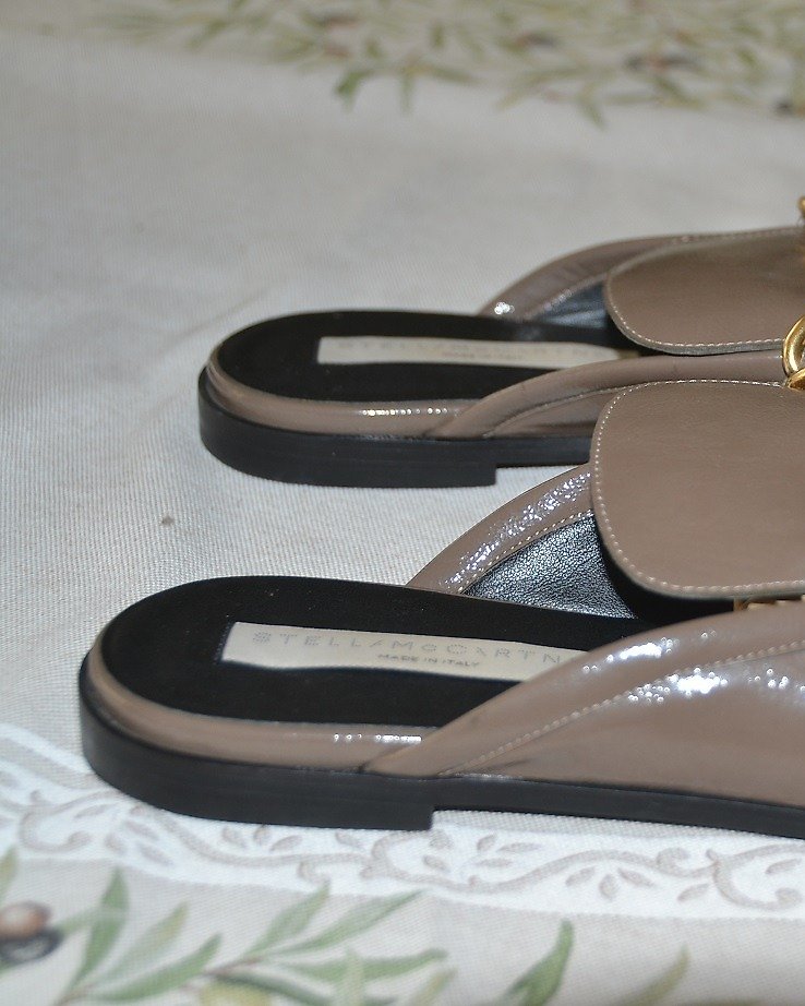 Louis Vuitton - Mules - Size: Shoes / EU 40.5 - Catawiki
