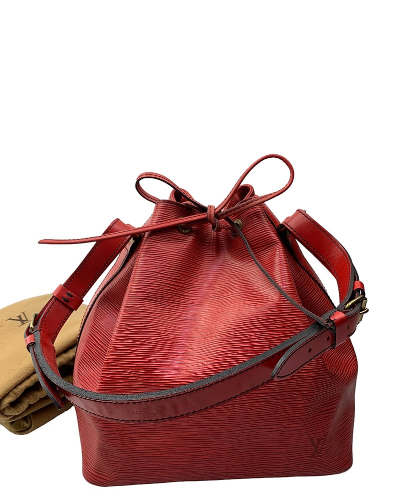 Sold at Auction: Louis Vuitton, Louis Vuitton Red Epi Leather Noe Bucket Bag