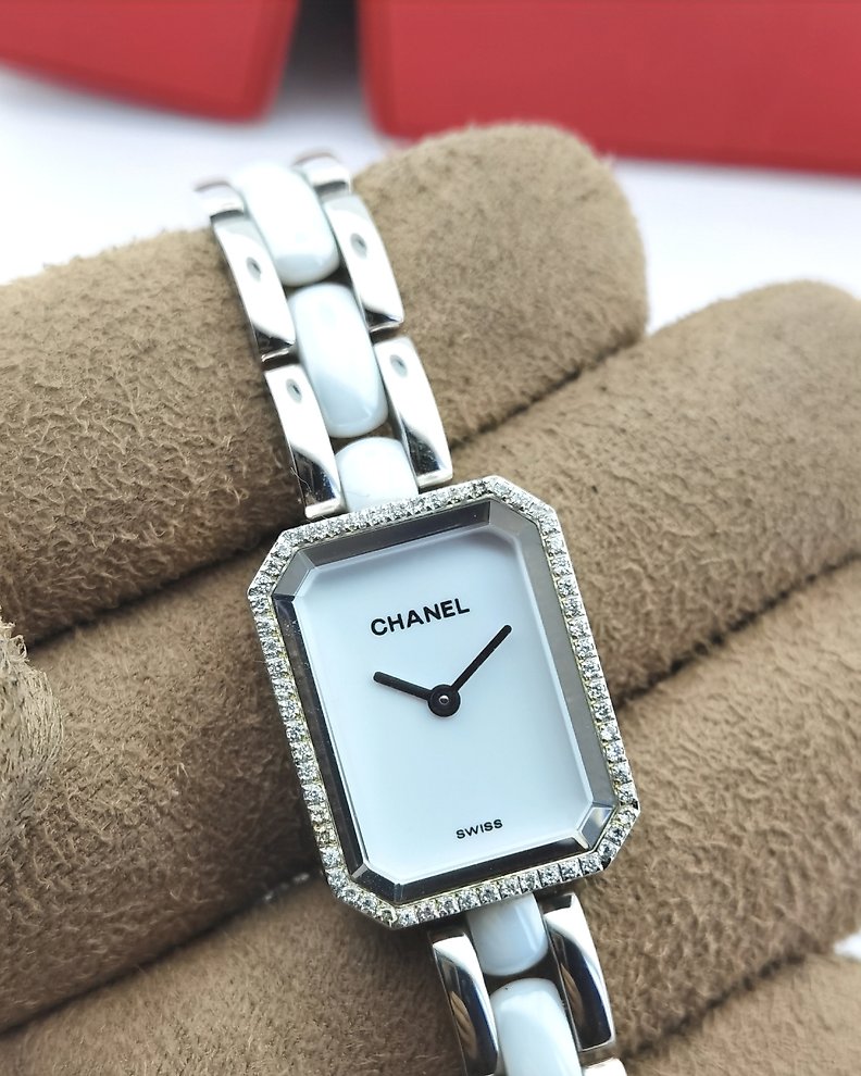 Chanel h5513 new arrivals