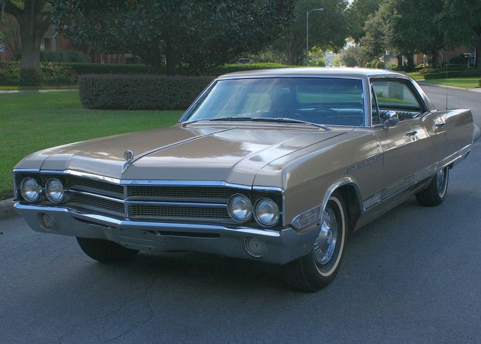Buick Electra 1976