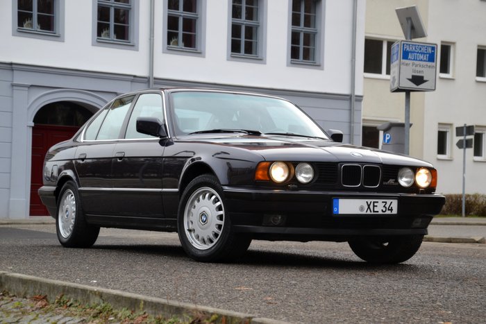 BMW 525 IX е34 полный привод