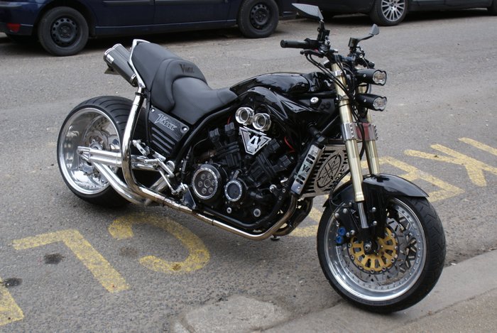 Yamaha Vmax Custom