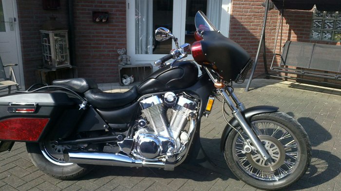 Багажник Suzuki Intruder