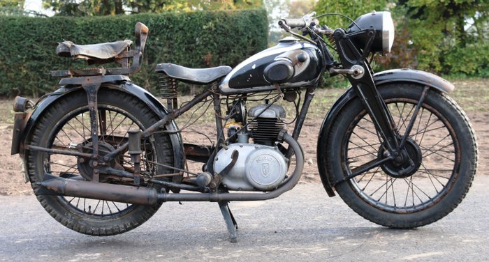 Мотоцикл цундап 250
