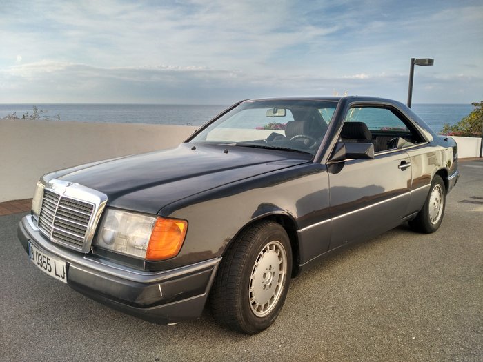Mercedes SL 124
