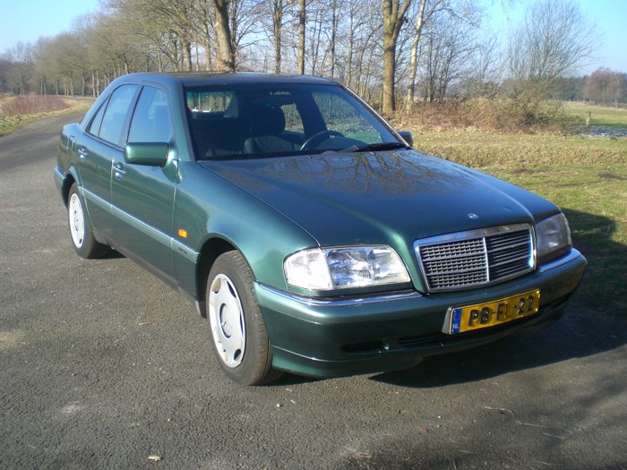 Mercedes Benz c180 1996