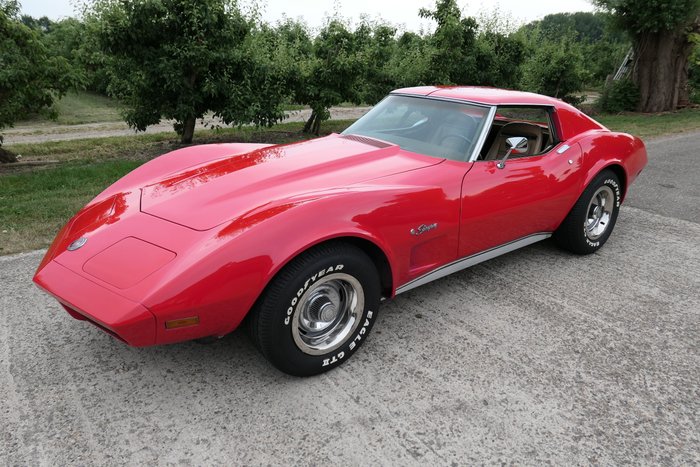 Chevrolet Corvette c2 Red