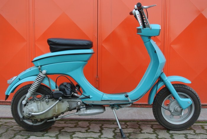 РњРѕРїРµРґ Lambretta