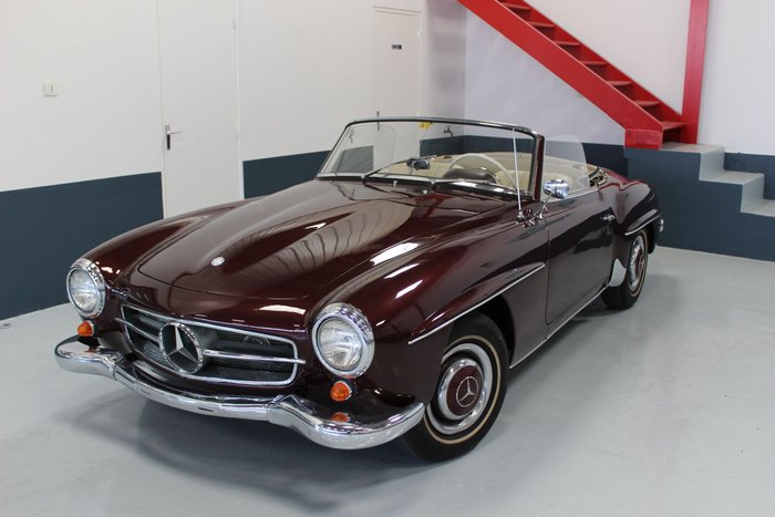 Мерседес Бенц 190sl