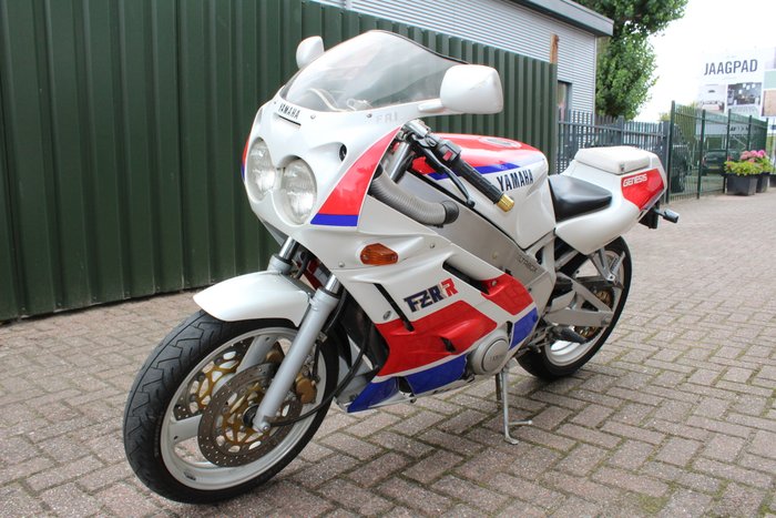 Yamaha 400cc